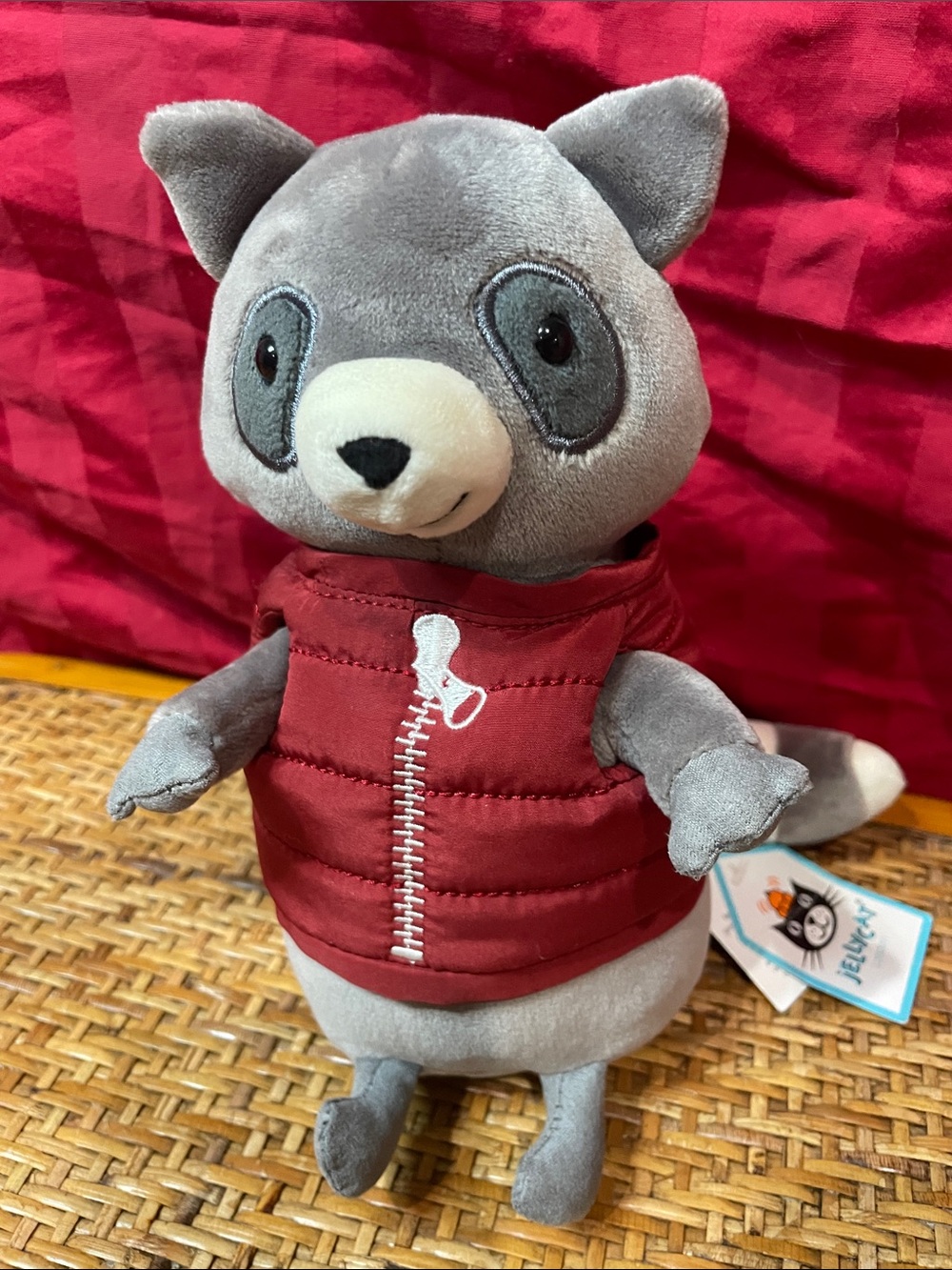 Jellycat Campfire Critter Raccoon NWT - Picture 3 of 14